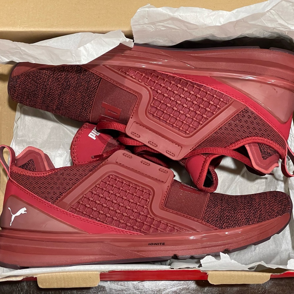 NIB: Mens Puma Ignite Limitless Knit, Size 11